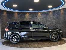 Volkswagen Golf TSI R Black Edition - U14102