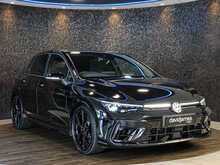 Volkswagen Golf TSI R Black Edition - U14102