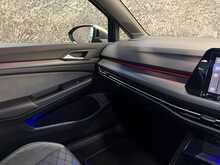 Volkswagen Golf TSI R - U14110