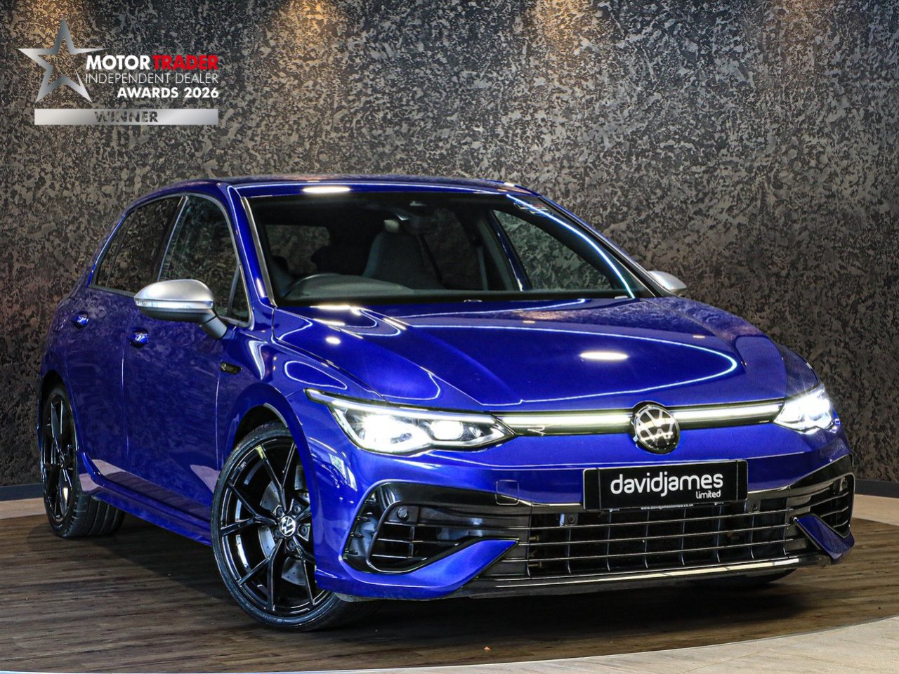 Volkswagen Golf TSI R - U14110