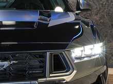 Ford Mustang V8 Dark Horse - U14114