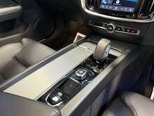Volvo V60 B4 MHEV Ultra - U14120