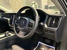 Volvo V60 B4 MHEV Ultra - U14120