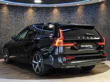 Volvo V60 B4 MHEV Ultra - U14120