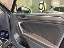Volkswagen Tiguan TSI R-Line - U14124