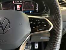 Volkswagen Tiguan TSI R-Line - U14124