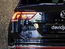 Volkswagen Tiguan TSI R-Line - U14124