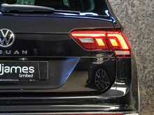 Volkswagen Tiguan TSI R-Line - U14124