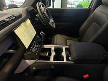 Land Rover Defender 90 D250 MHEV S - U14138