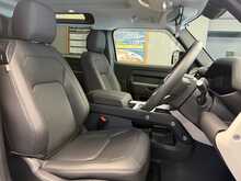 Land Rover Defender 90 D250 MHEV S - U14138