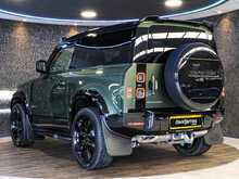 Land Rover Defender 90 D250 MHEV S - U14138