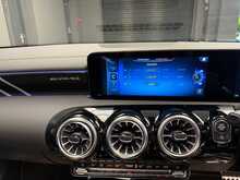 Mercedes-Benz CLA CLA45 AMG S Plus - U14146