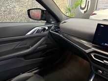 BMW M4 BiTurbo Competition - U14151