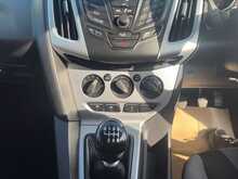 !!THIS CAR REPRESENTS GREAT VALUE FOR MONEY AND IS THE ZETEC MODEL SO PLENTY OF TOYS CALL NOW AND DON’T MISS OUT!!