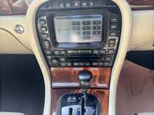 Jaguar XJ TDVi Sovereign 