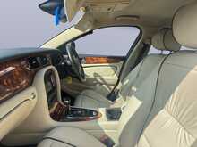 Jaguar XJ TDVi Sovereign 