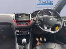 Peugeot 208 THP GTi 