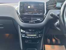 Peugeot 2008 PureTech Allure 