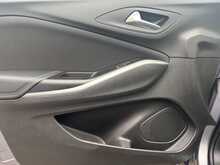 Vauxhall Grandland X Turbo D BlueInjection SE 