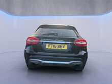 Mercedes-Benz GLA GLA200d AMG Line 