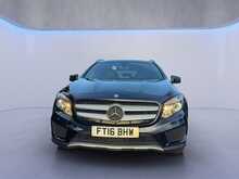 Mercedes-Benz GLA GLA200d AMG Line 