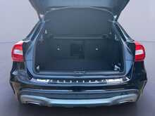 Mercedes-Benz GLA GLA200d AMG Line 