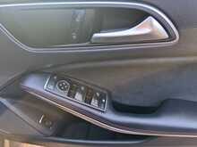 Mercedes-Benz GLA GLA200d AMG Line 