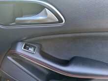 Mercedes-Benz GLA GLA200d AMG Line 