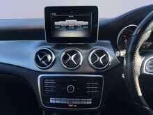 Mercedes-Benz CLA CLA220d Sport 