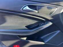 Mercedes-Benz CLA CLA220d Sport 