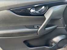 Nissan Qashqai dCi Acenta Premium 