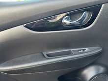 Nissan Qashqai dCi Acenta Premium 