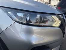 Nissan Qashqai dCi Acenta Premium 