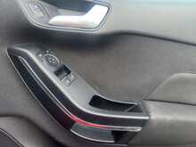 Ford Fiesta T EcoBoost ST-Line 