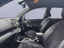 Toyota RAV4 D-CAT XT-R 