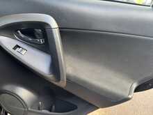 Toyota RAV4 D-CAT XT-R 