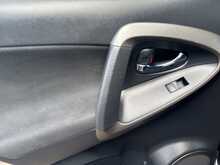 Toyota RAV4 D-CAT XT-R 