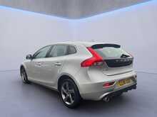 Volvo V40 D2 R-Design 