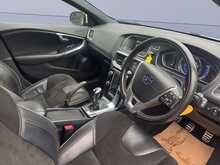 Volvo V40 D2 R-Design 