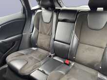 Volvo V40 D2 R-Design 