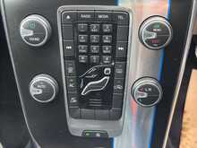 Volvo V40 D2 R-Design 