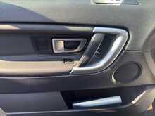 Land Rover Discovery Sport TD4 HSE Black 