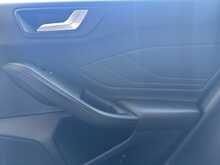 Ford Focus EcoBlue Titanium 