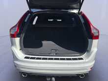 Volvo XC60 D4 R-Design Lux Nav 