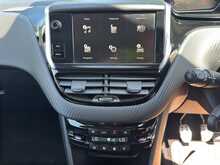 Peugeot 208 PureTech GT Line 