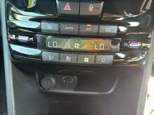 Peugeot 208 PureTech GT Line 