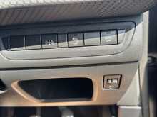 Peugeot 208 PureTech GT Line 