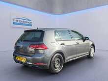Volkswagen Golf TSI S 
