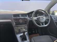 Volkswagen Golf TSI S 