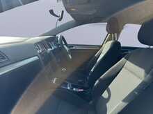 Volkswagen Golf TSI S 